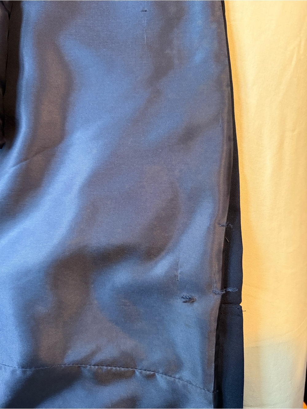 Vintage Christian Dior Navy Wool Trench Coat Sz 4 (Fits US 10 /12) - Picture 7 of 11